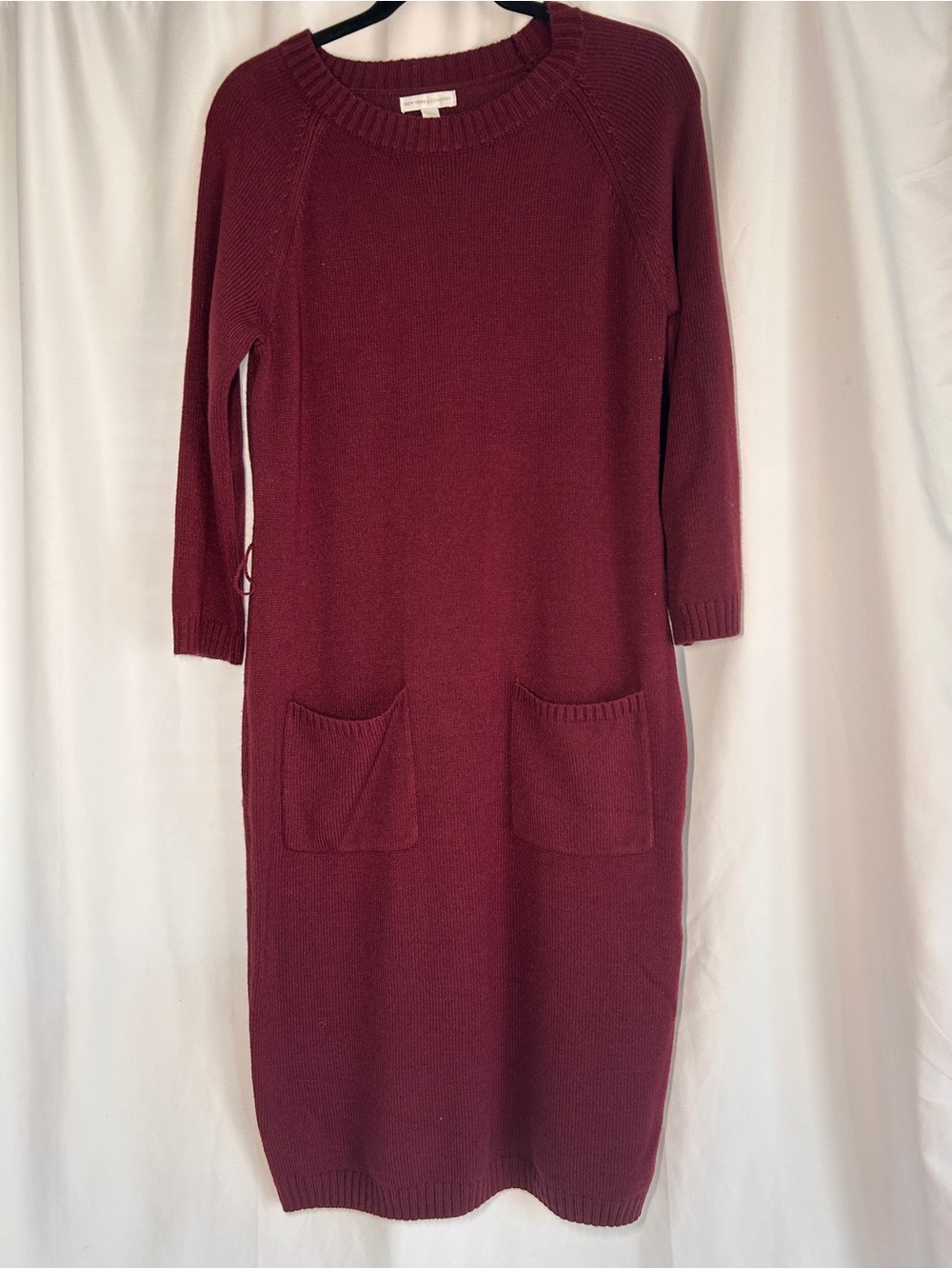 New York & Company Burgundy Knit Sweater Dress Pockets Size Large